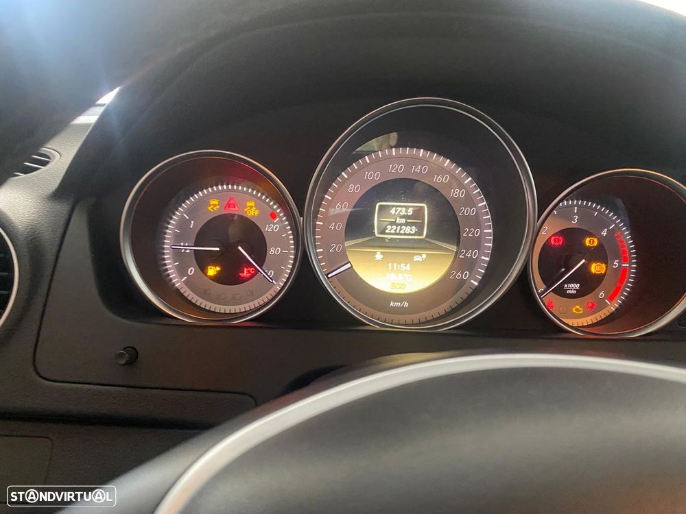 Mercedes-Benz C 220 Station CDI DPF (BlueEFFICIENCY) Avantgarde - 13