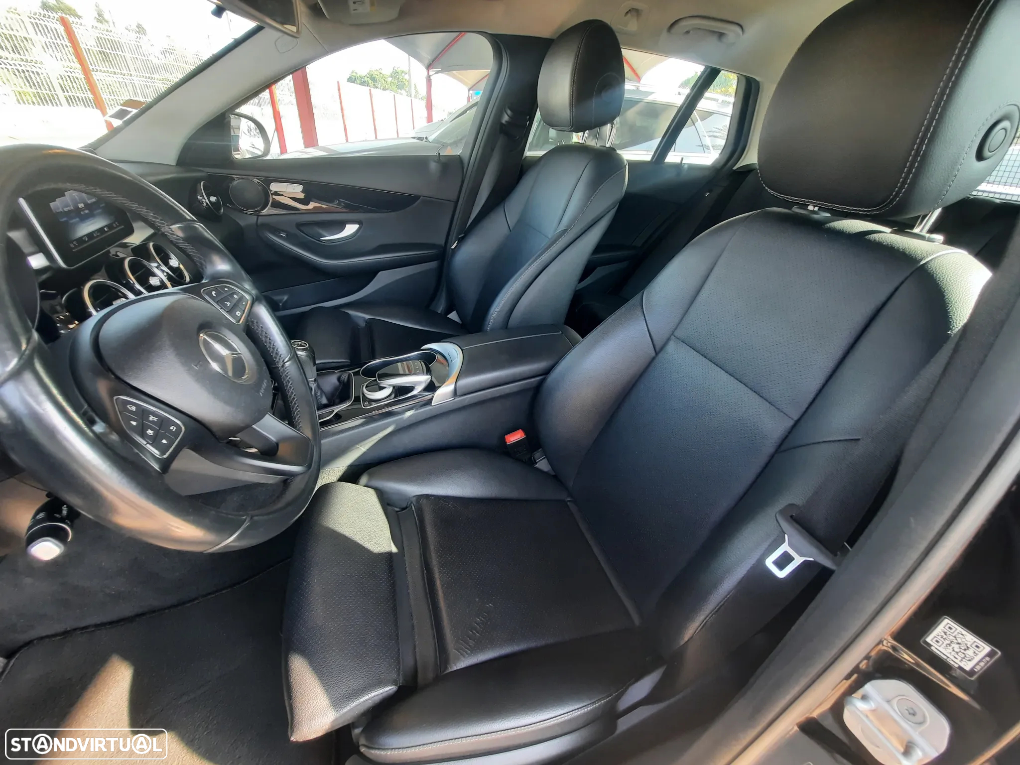 Mercedes-Benz C 200 BlueTEC Avantgarde - 32