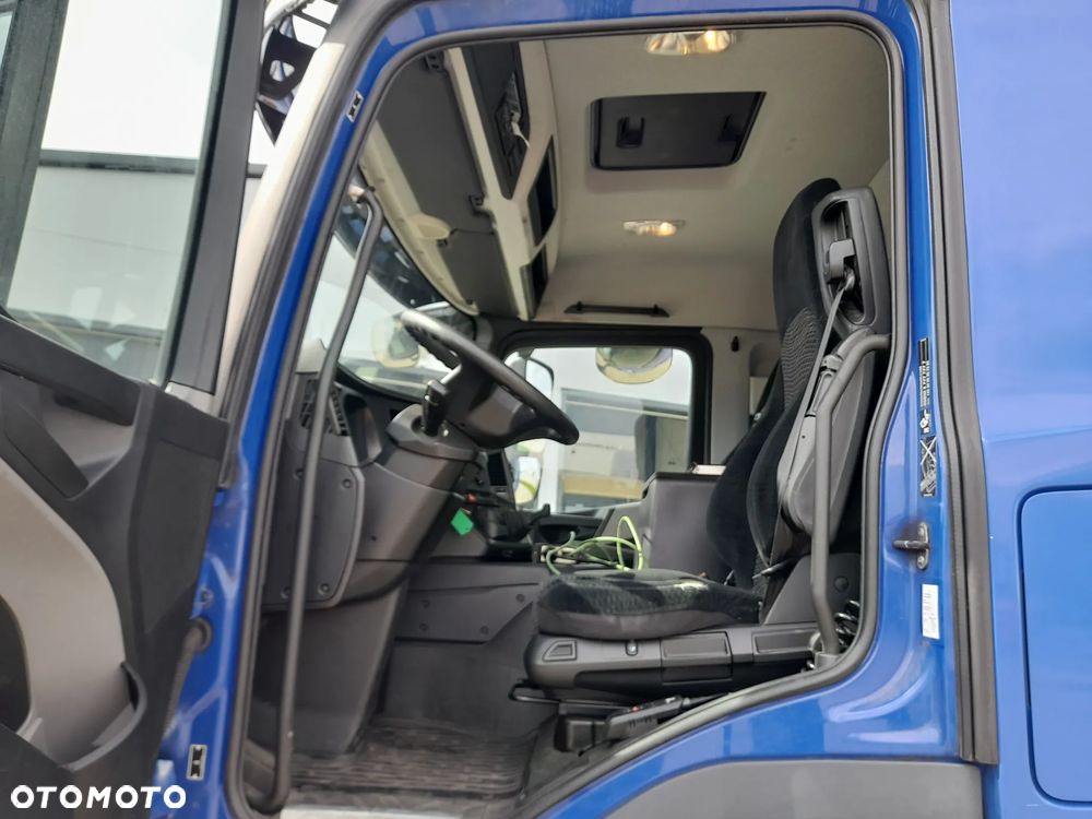 Kabina Mercedes Arocs Actros MP4 ClassicSpace M - 7