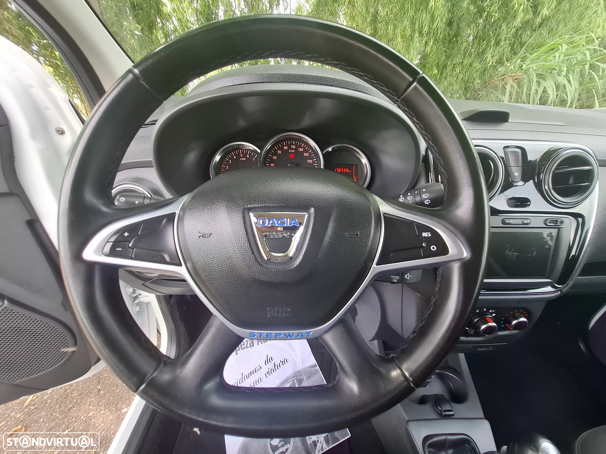 Dacia Lodgy 1.5 Blue dCi Stepway 7L - 21