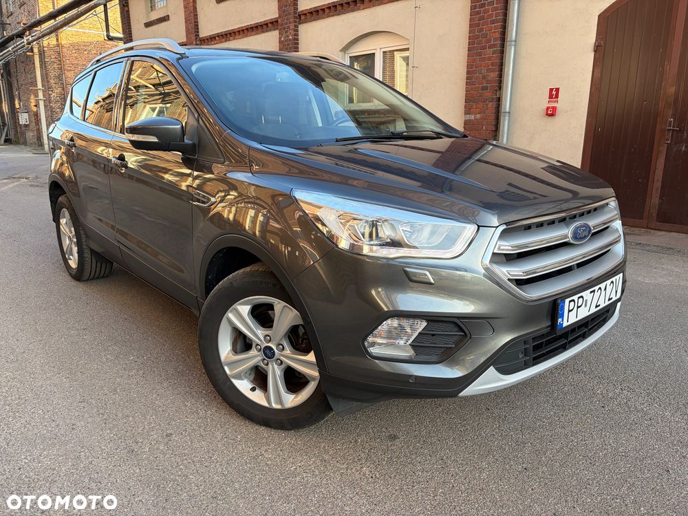 Ford Kuga 1.5 EcoBoost 2x4 Titanium - 2