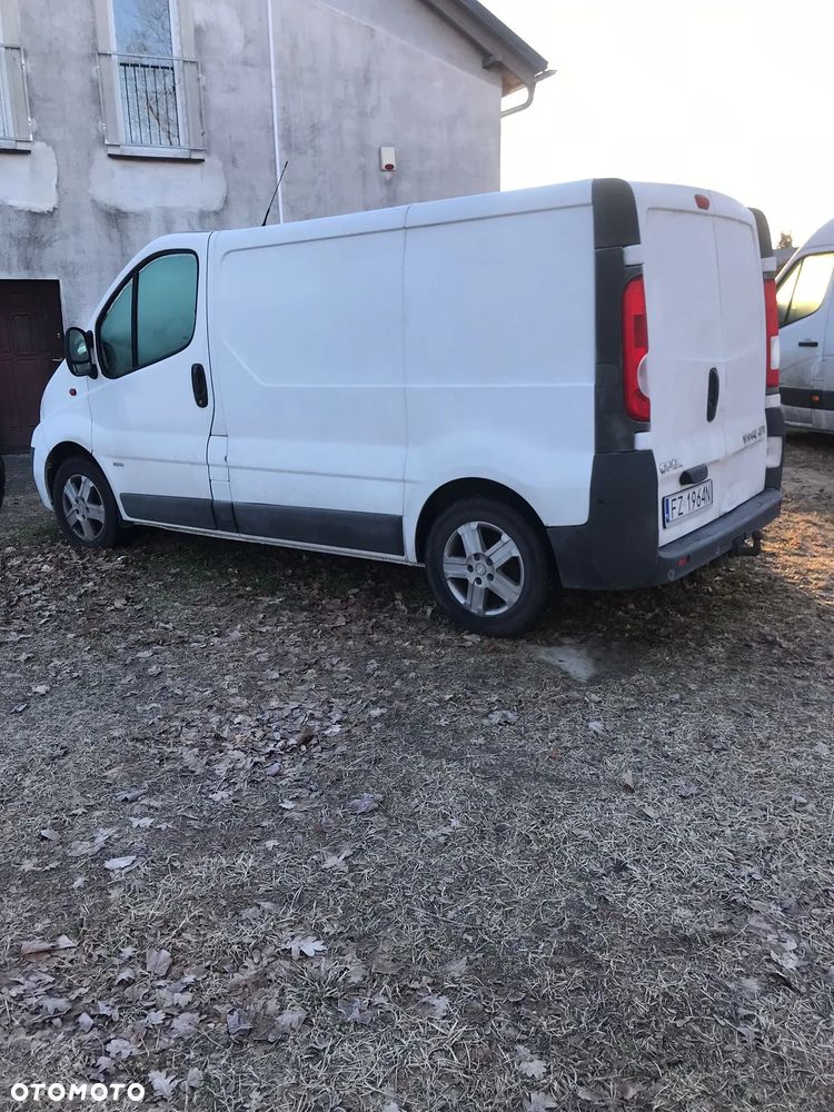 Opel Vivaro - 2