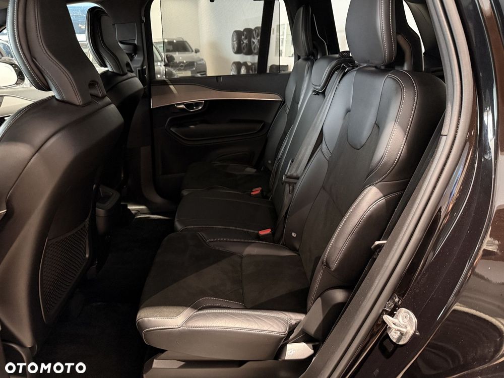 Volvo XC 90 - 12