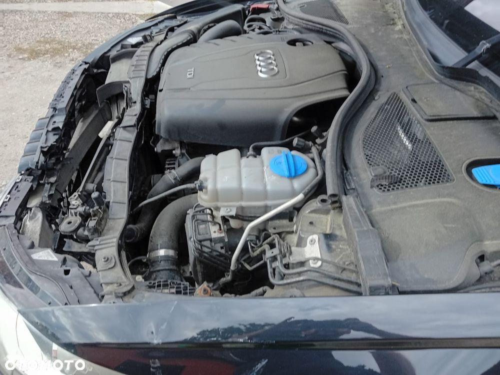 Audi A6 Avant 2.0 TDI Multitronic - 9