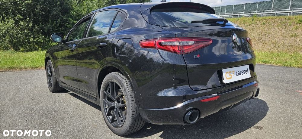 Alfa Romeo Stelvio 2.0 Turbo Veloce Q4 - 10