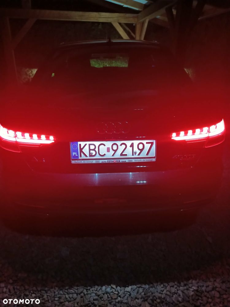 Audi A4 Limousine 40 TDI Quattro S tronic - 8
