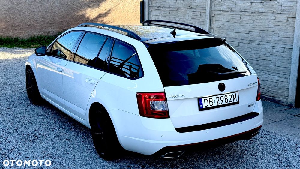 Skoda Octavia 2.0 TDI (Green tec) DSG RS - 16