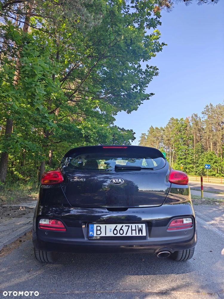Kia ProCeed - 7