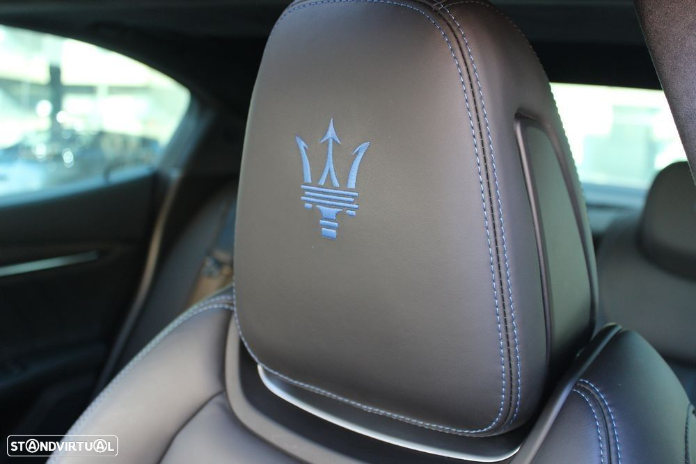 Maserati Ghibli GT Hybrid - 18