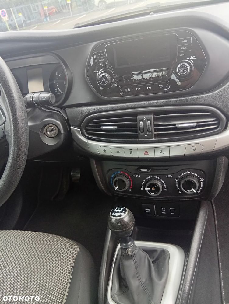 Fiat Tipo - 11