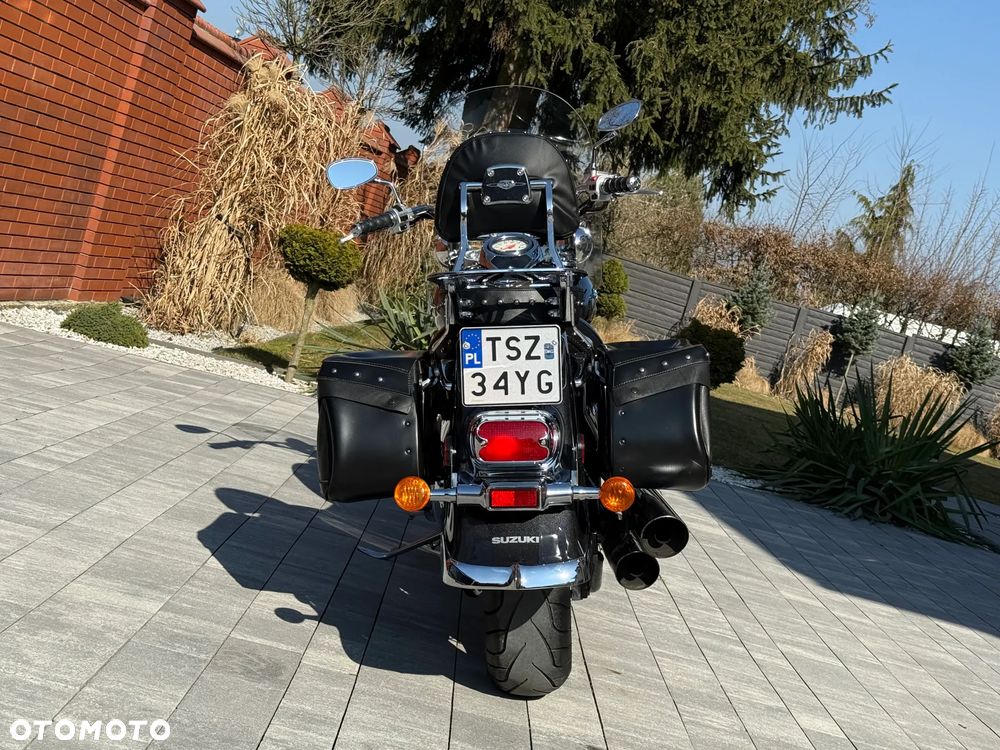 Suzuki VL 800 Volusia - Boulevard C50 - 11