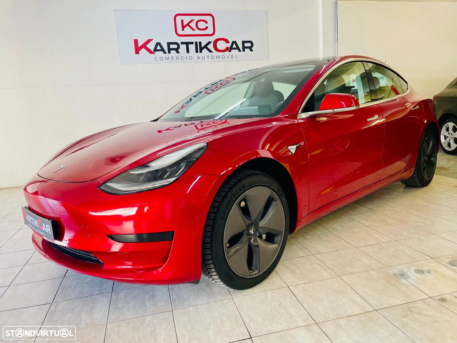 Tesla Model 3 Standard Range Plus RWD - 5