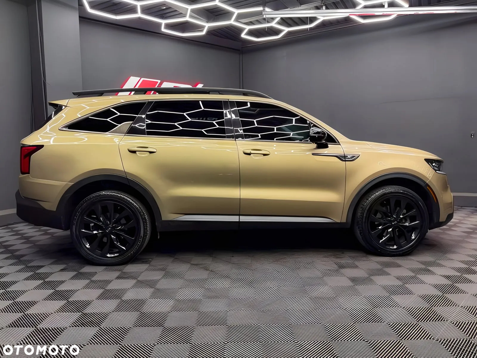 Kia Sorento - 7