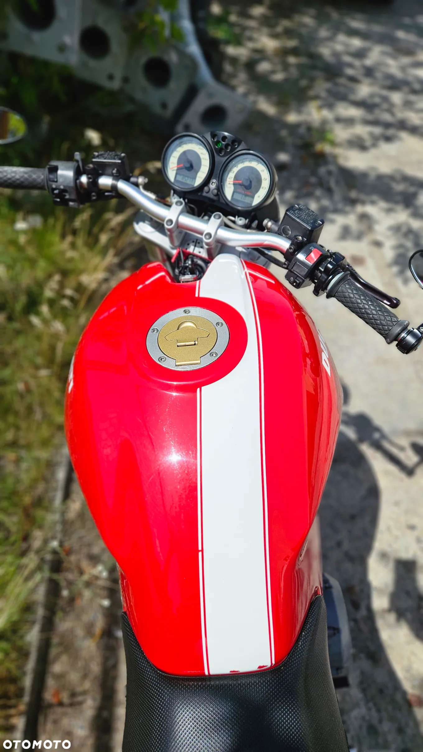 Ducati Monster - 5
