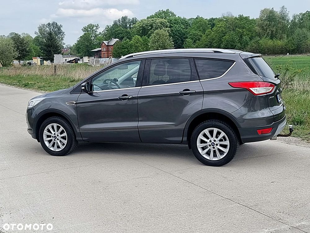 Ford Kuga - 11