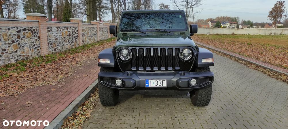 Jeep Wrangler - 1