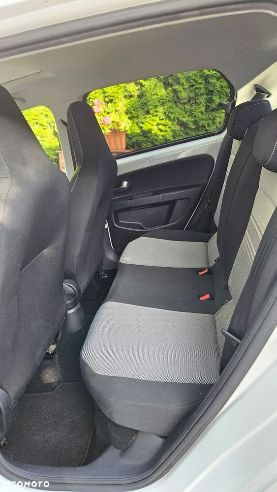 Volkswagen up! 1.0 white - 15