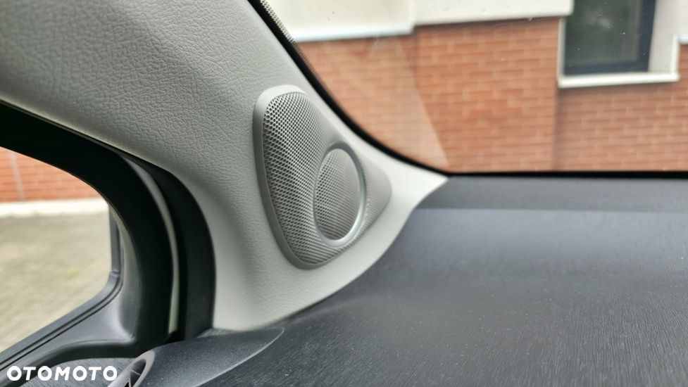Toyota Yaris 1.33 Premium - 17