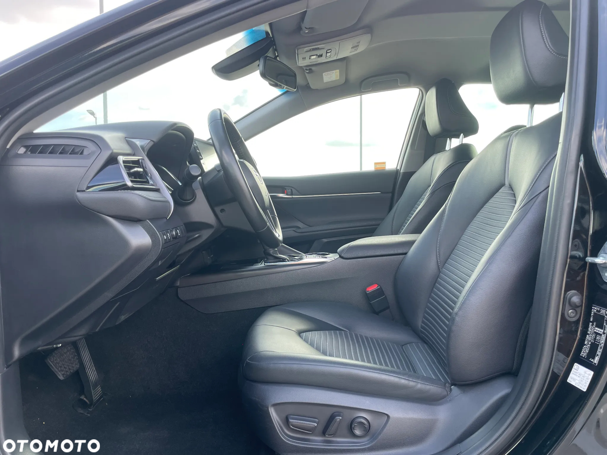Toyota Camry 2.5 Hybrid Prestige CVT - 25