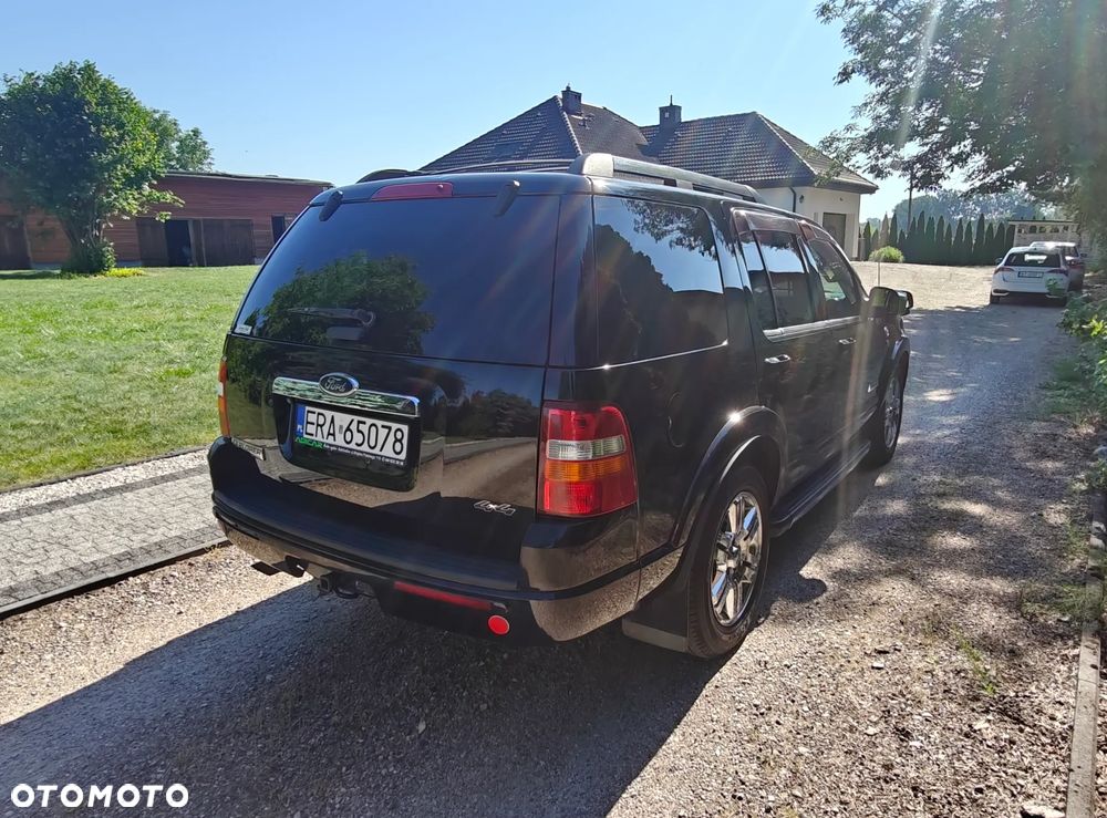 Ford Explorer 4.6 - 4