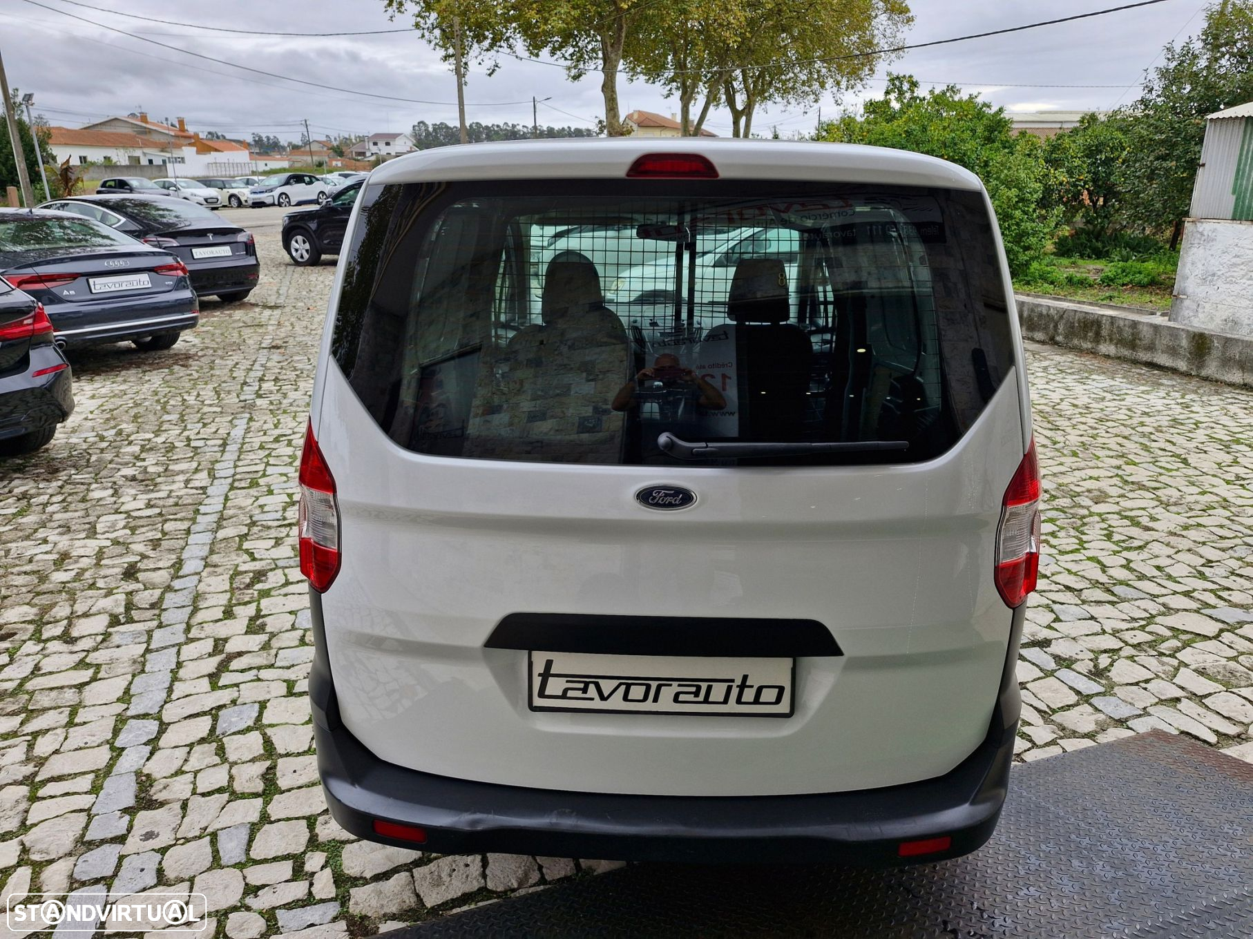 Ford Transit Courier 1.5 TDCi Ambiente - 8