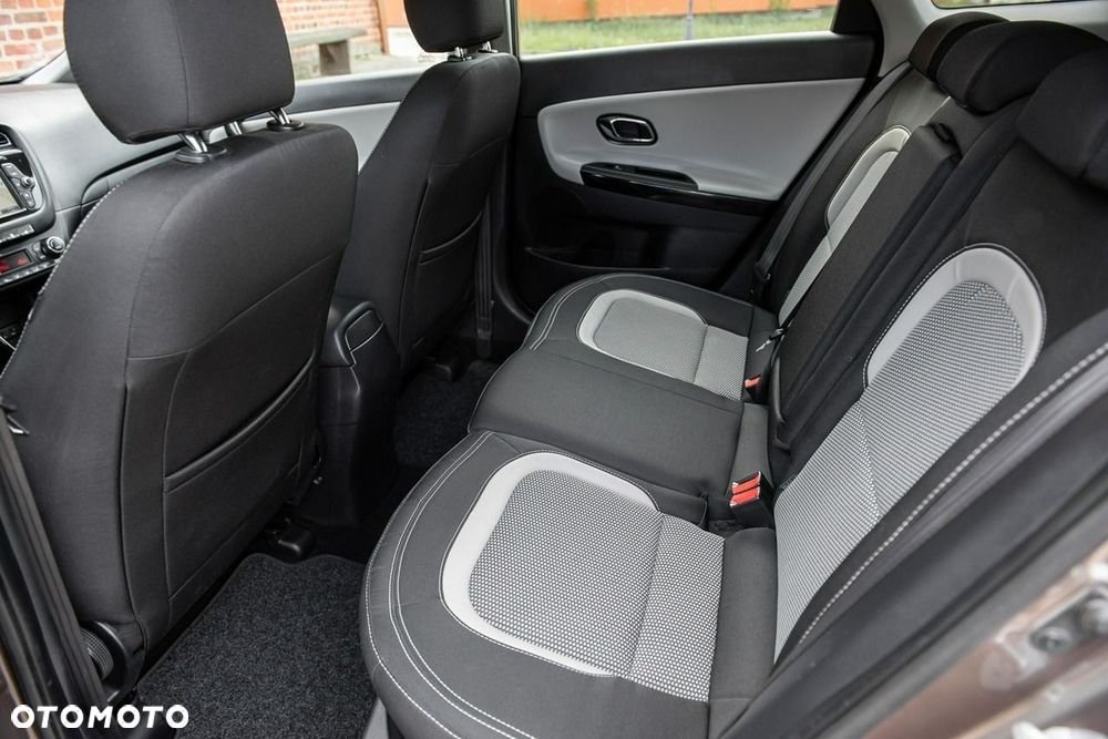 Kia Ceed 1.6 CRDi 128 Dream-Team Edition - 7