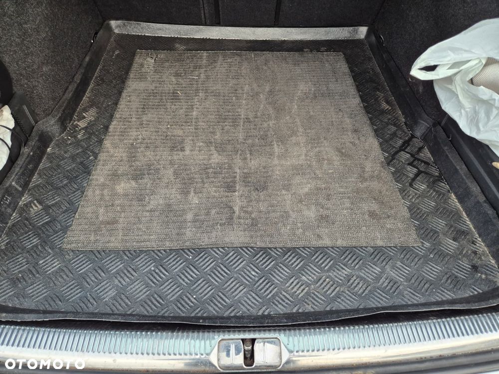 Volkswagen Passat 2.0 TDI Highline DSG - 14