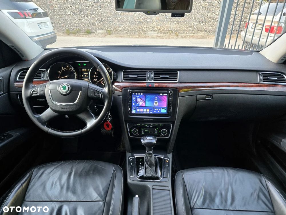Skoda Superb 1.8 TSI Platinum DSG - 6