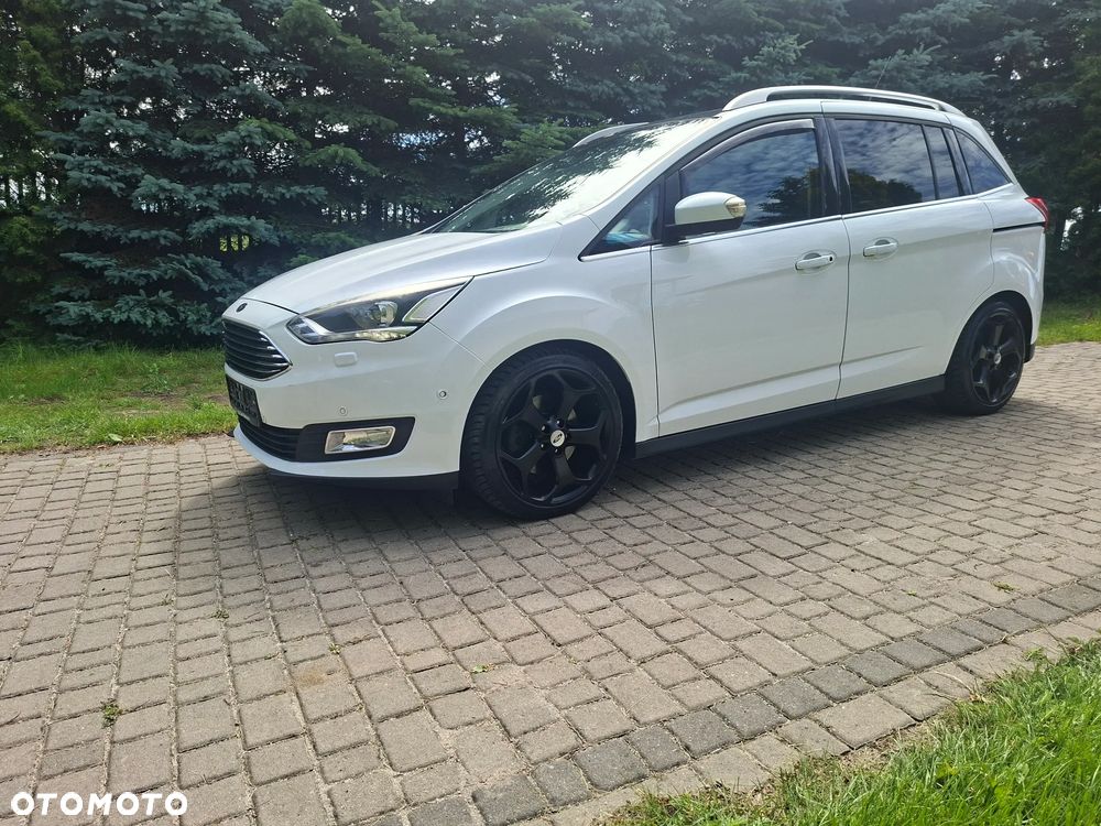 Ford Grand C-MAX - 20