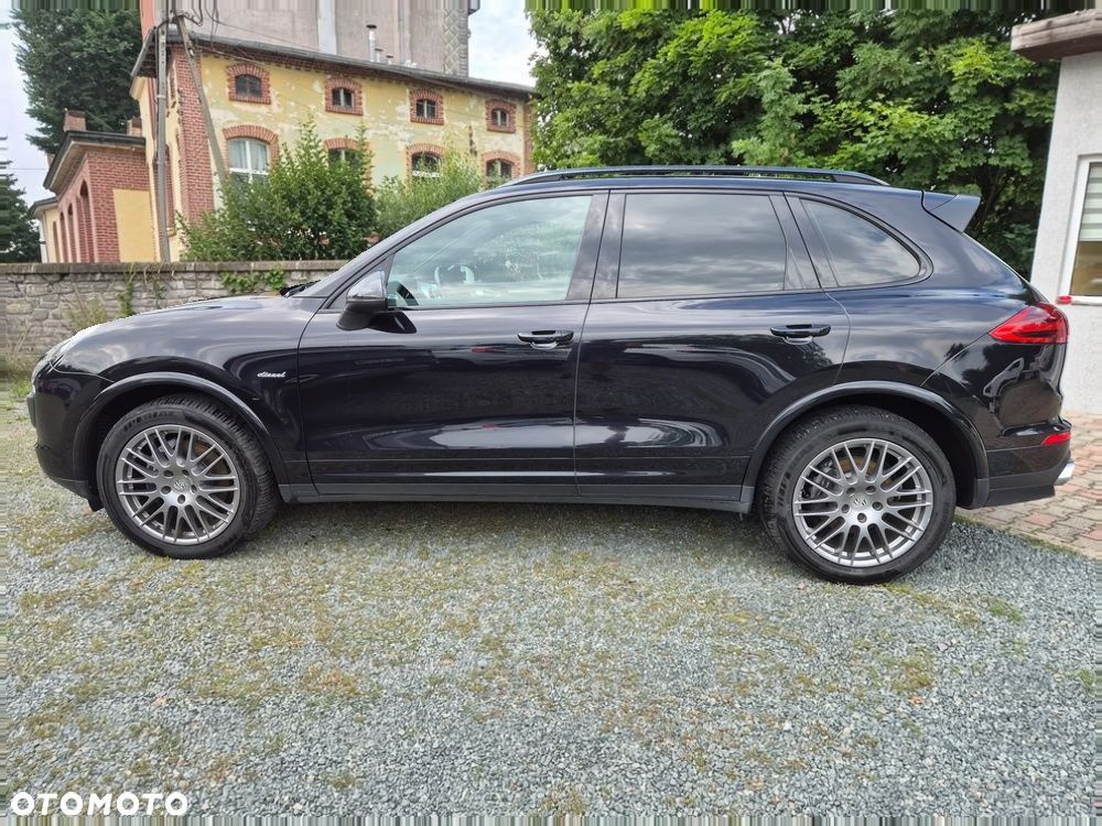 Porsche Cayenne Diesel Platinum Edition - 12