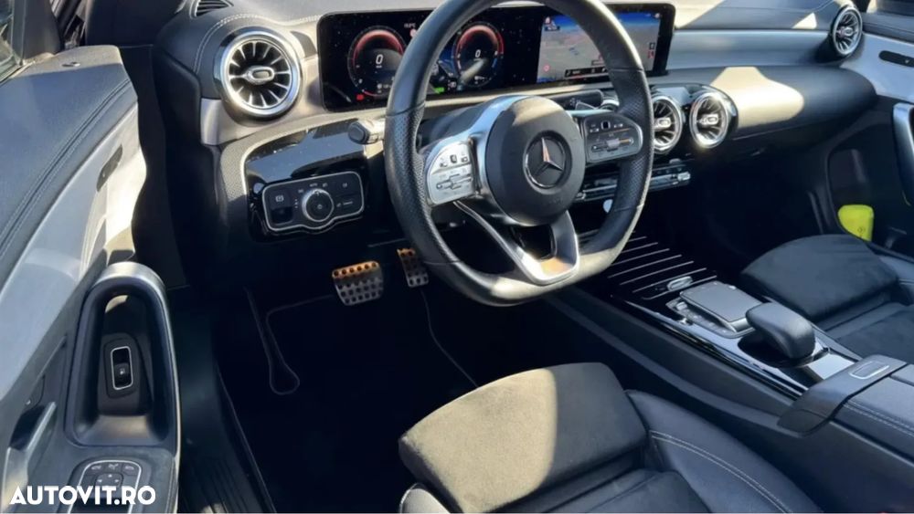 Mercedes-Benz CLA 250 - 15