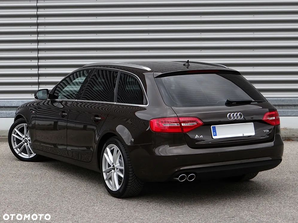 Audi A4 Avant 2.0 TDI DPF S line Sportpaket - 19
