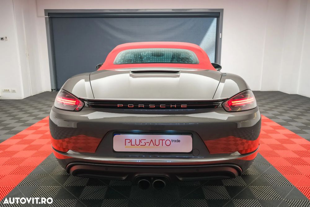 Porsche Boxster 718 S PDK - 16