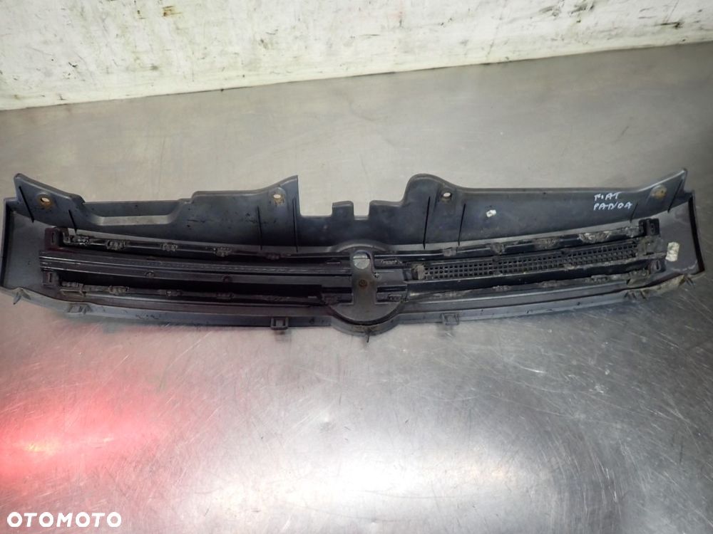 GRILL ATRAPA FIAT PANDA II - 4