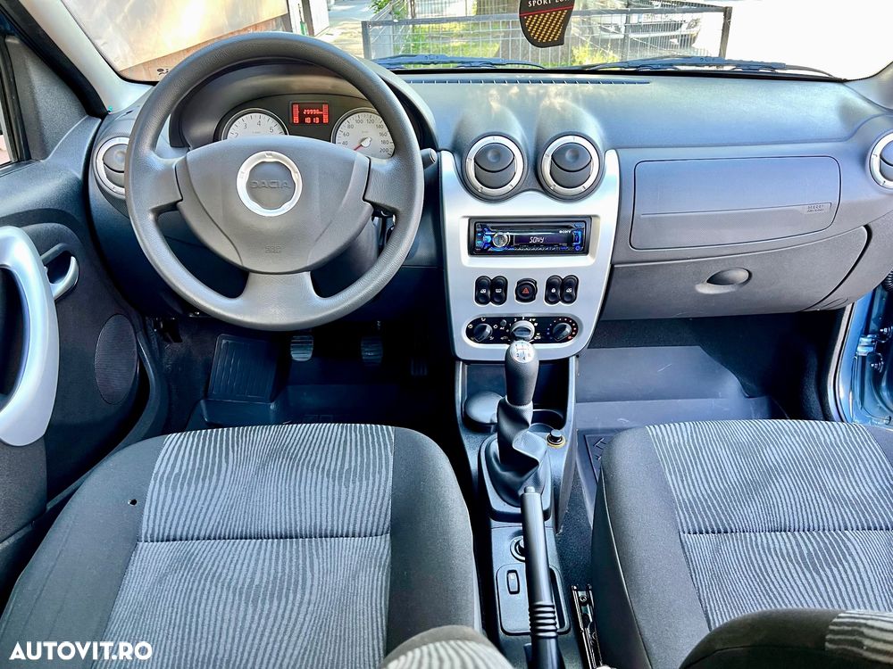 Dacia Logan - 7