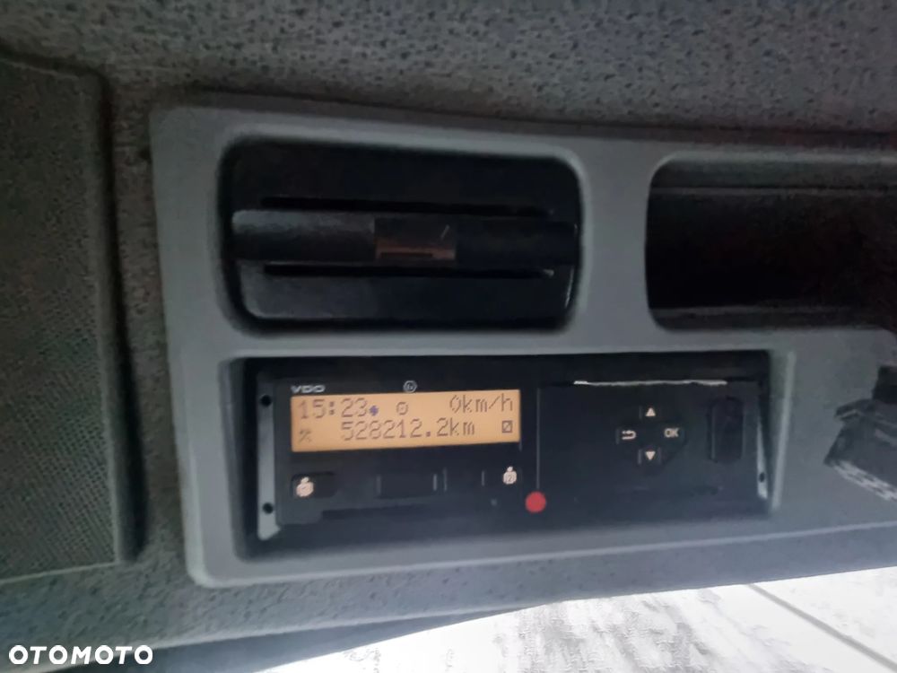 Mercedes-Benz Actros 4141 - 11