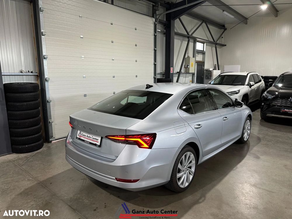 Skoda Octavia 2.0 TDI DSG Style - 33