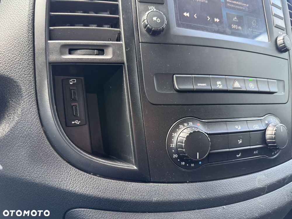 Mercedes-Benz Vito - 22