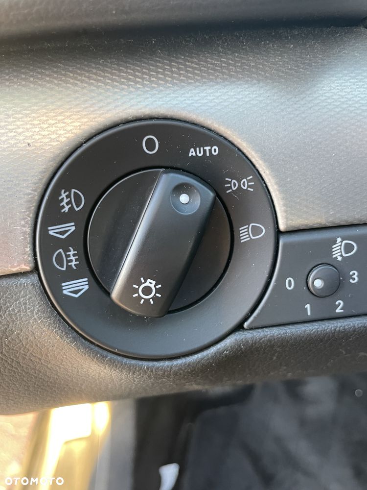 Audi A4 Avant 1.9 TDI - 26