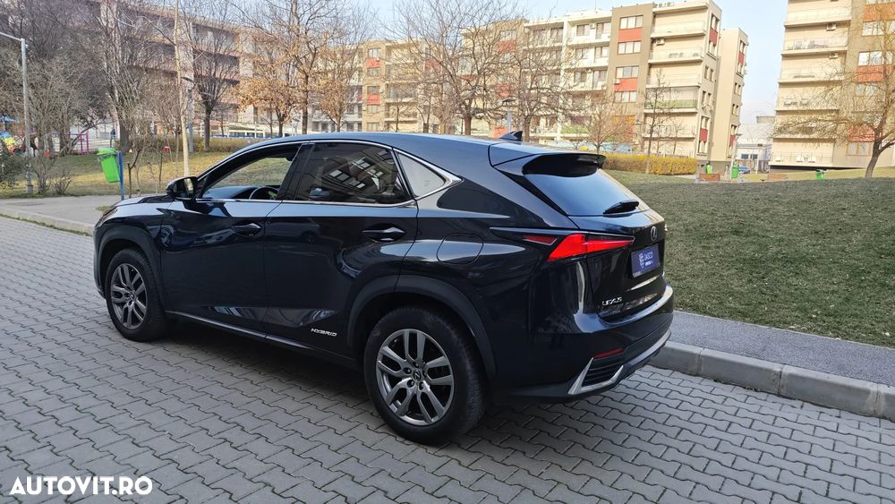 Lexus Seria NX 300h E-FOUR - 21