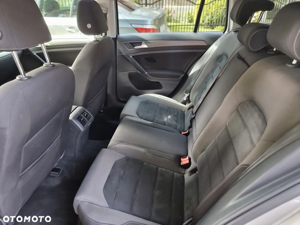 Volkswagen Golf 1.6 TDI BMT Comfortline - 11