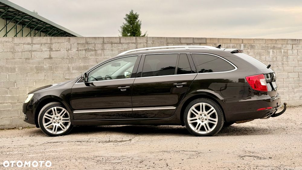 Skoda Superb 2.0 TDI DSG Exclusive - 10