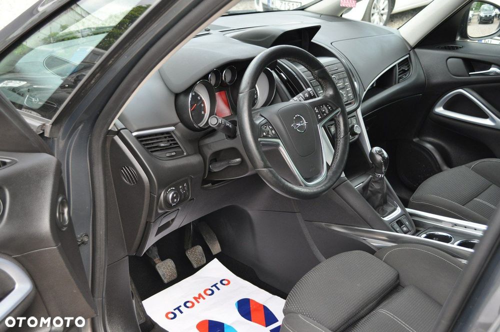 Opel Zafira - 16