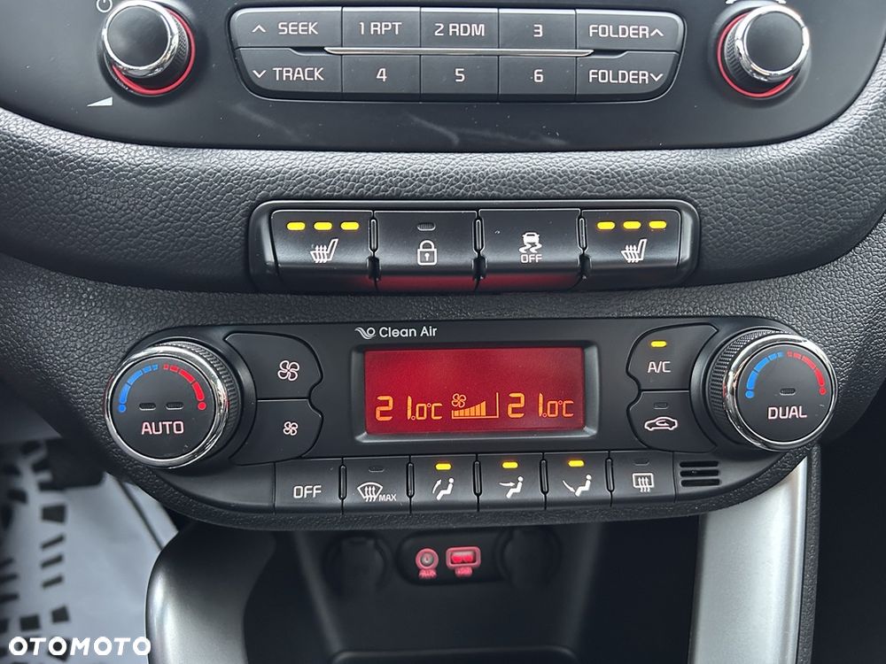 Kia Ceed 1.6 CRDi 136 ISG Edition 7 - 8