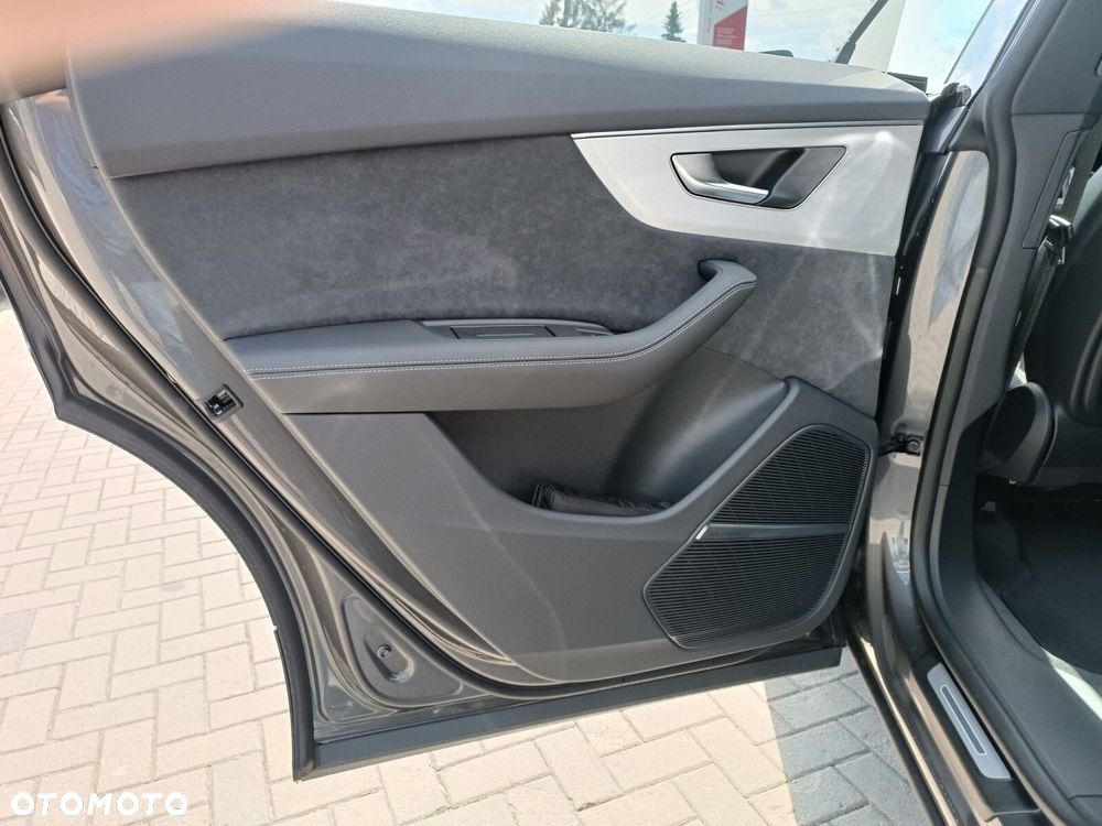 Audi Q8 - 19
