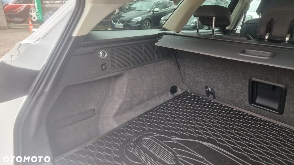 Ford Mondeo 2.0 TDCi Start-Stopp Titanium - 18