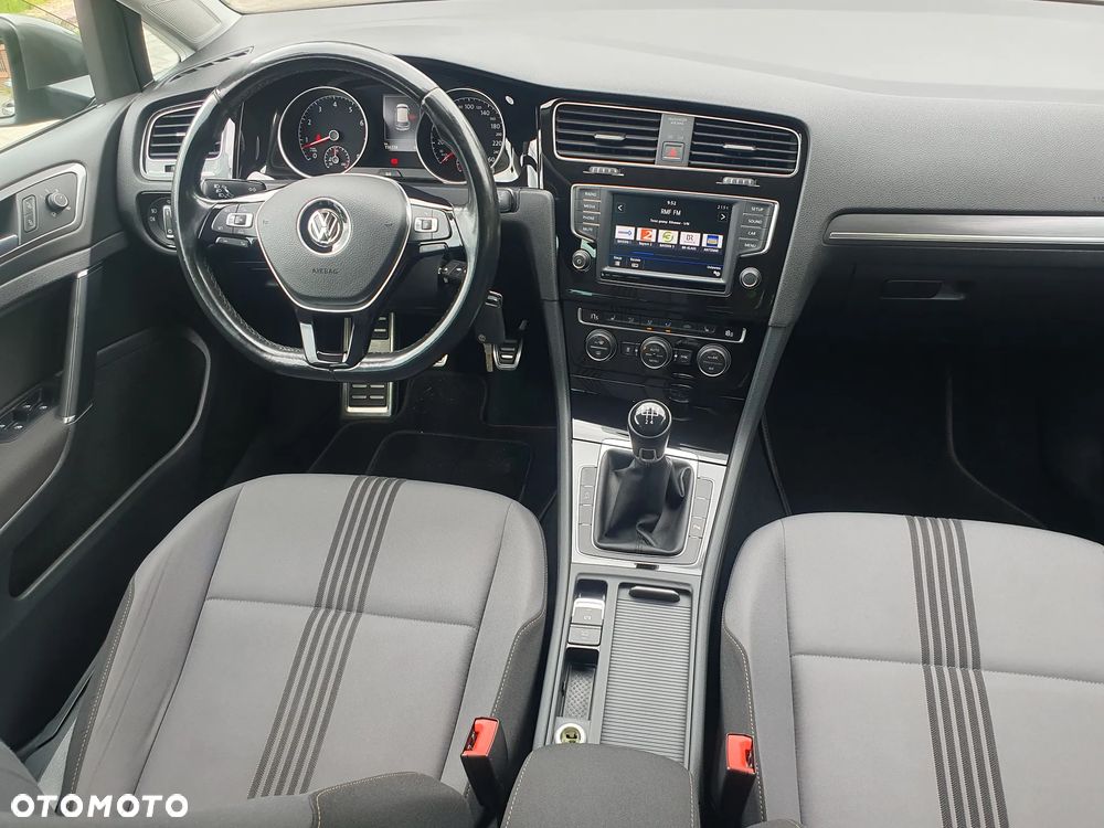 Volkswagen Golf 1.2 TSI BlueMotion Technology Style - 9