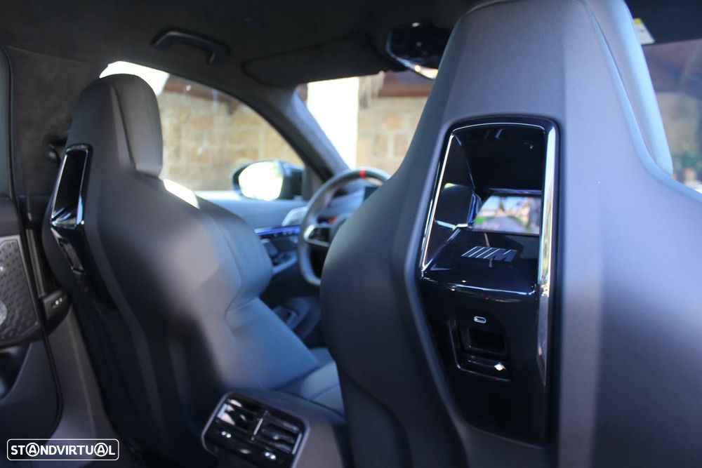 BMW M5 xDrive - 44