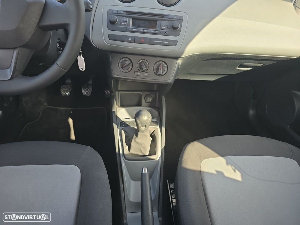 SEAT Ibiza 1.2 12V Reference - 11