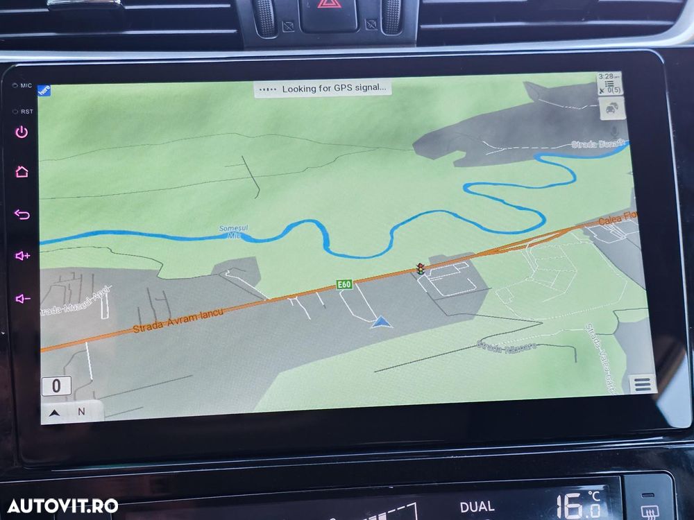 Nissan Qashqai 1.5 DCI N-Connecta - 29